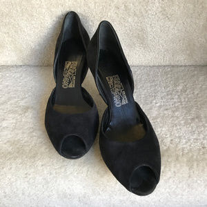 SALVATOR FERRAGAMO Black Suede Peep Toe Pumps